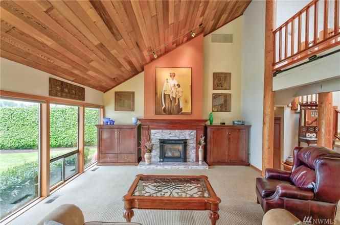 1728 Northshore Dr - Photo 3 of 20