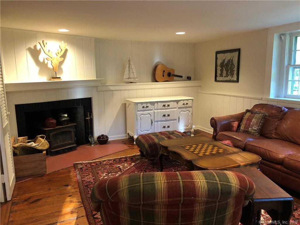 110 Dudley Rd - Photo 3 of 23