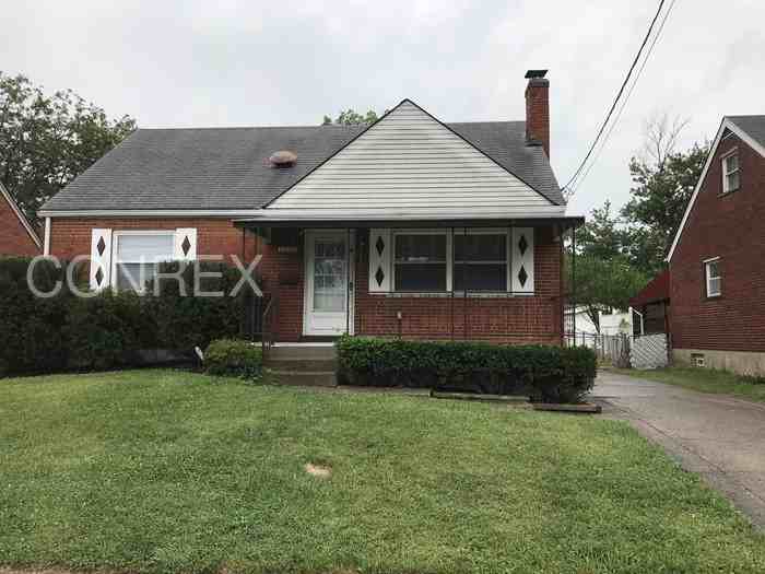 9340 Comstock Dr - Photo 2 of 18