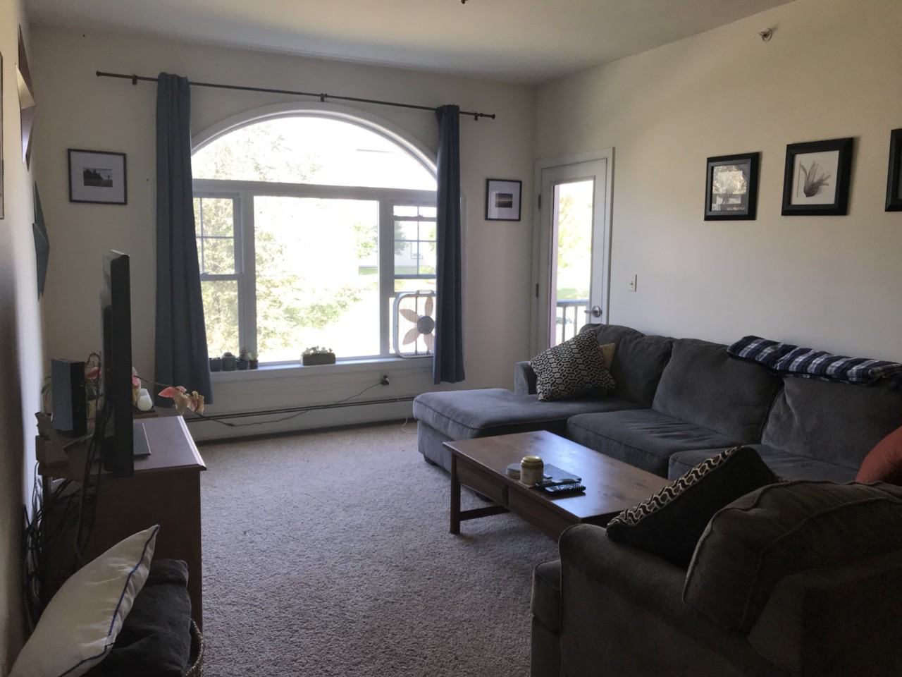 376 Quarry Hill Rd - Photo 2 of 4