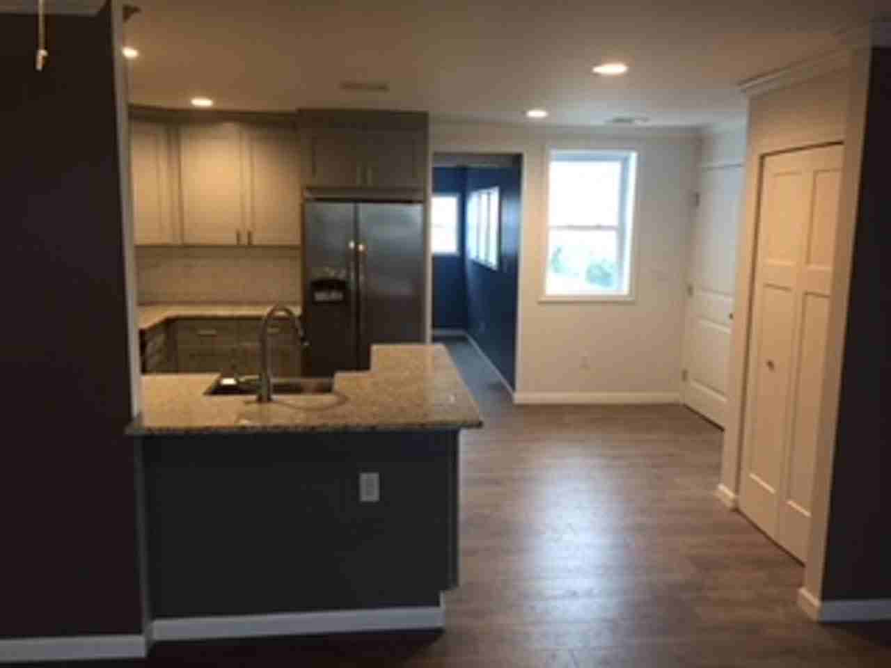 128 N Main St - Photo 3 of 13