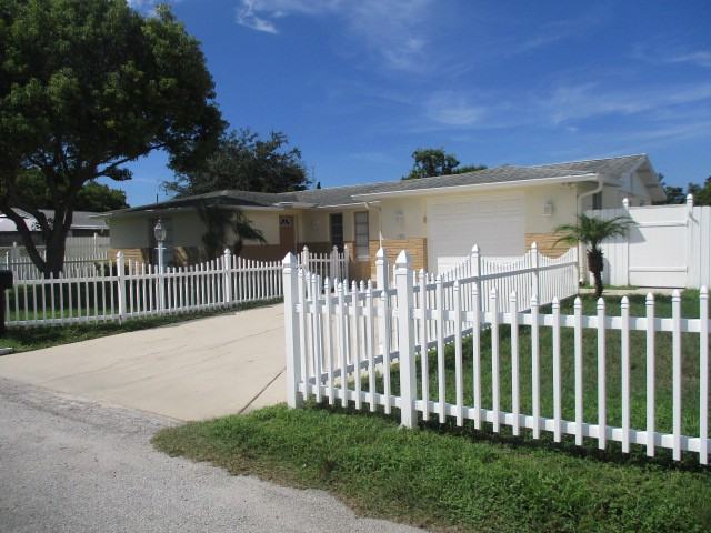 7317 Palisade Dr - Photo 2 of 17