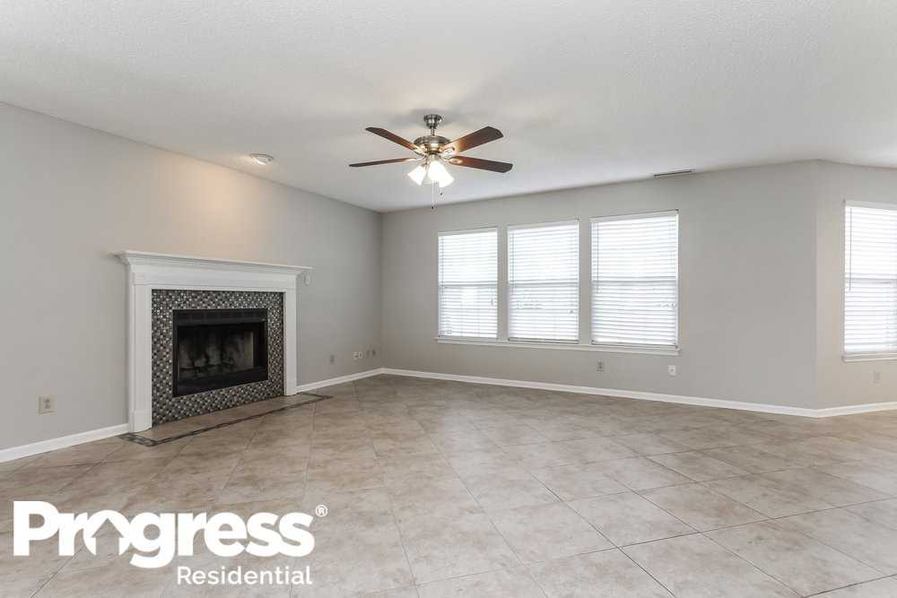 9236 Delphi Ct - Photo 3 of 15