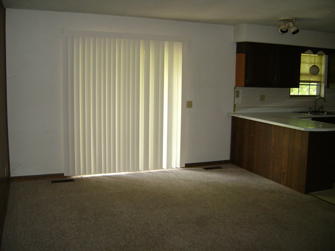 108 Mark Trail Drive - Photo 3 of 10