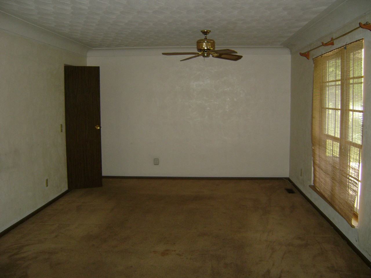 108 Mark Trail Drive - Photo 2 of 10