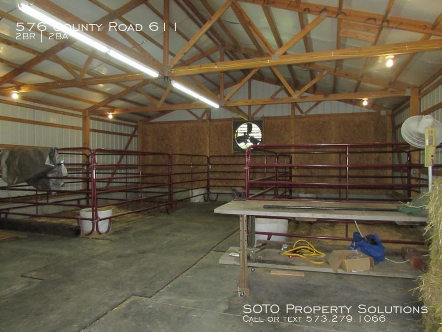 576 Co Rd 611 - Photo 2 of 50