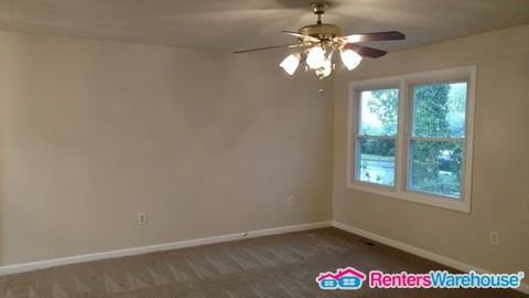 3306 O St - Photo 3 of 15