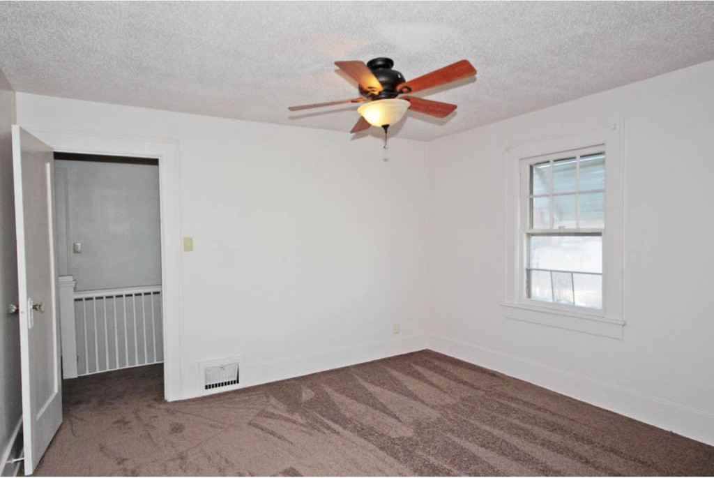 1455 W Main St - Photo 2 of 6