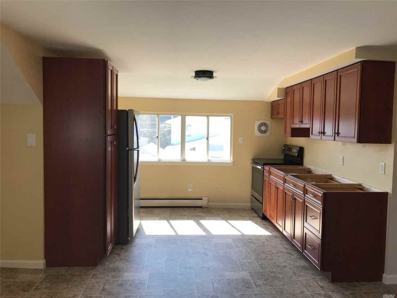 62 S Crescent Dr #2nd Fl - Photo 2 of 5