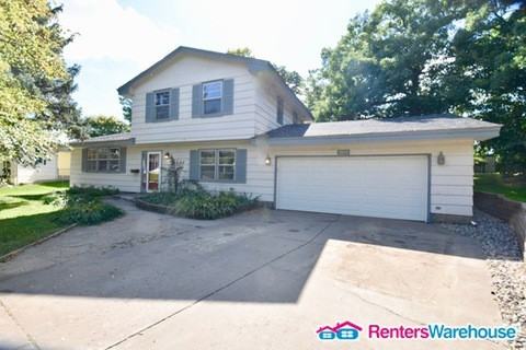 3643 Jordan Cir - Photo 2 of 18