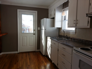 122 Cortland Cir #2 BR/Duple - Photo 3 of 9