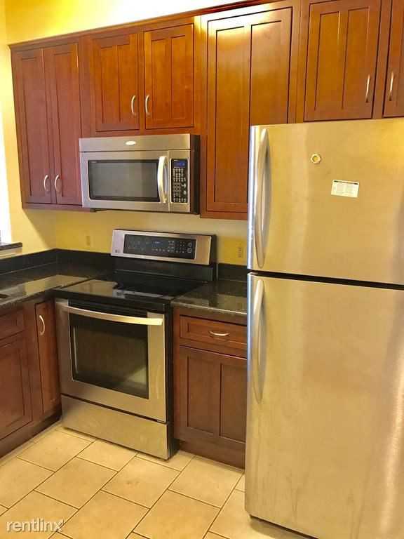 1624 Gwynns Falls Pkwy #4 - Photo 3 of 9