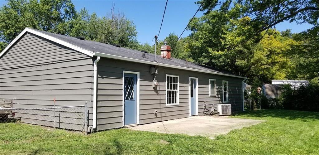 412 Crestview Ct - Photo 2 of 19