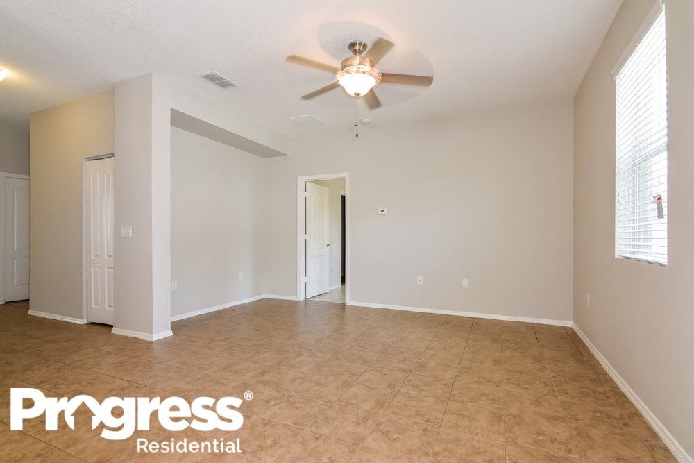 1307 Canyon Oaks Dr - Photo 2 of 14