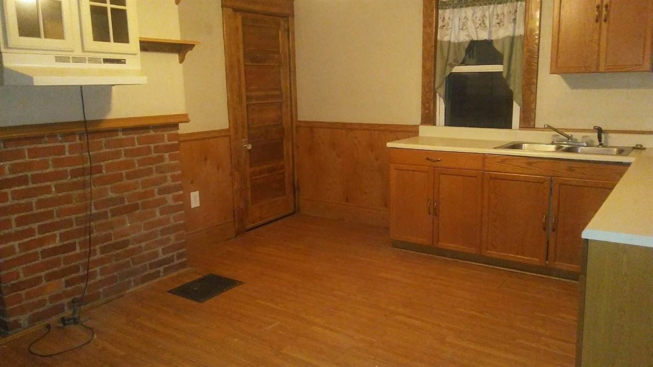 505 Beechwood Ave - Photo 3 of 7