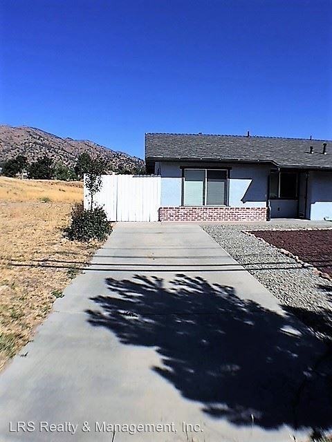 20825 Country Club Dr #B - Photo 2 of 12