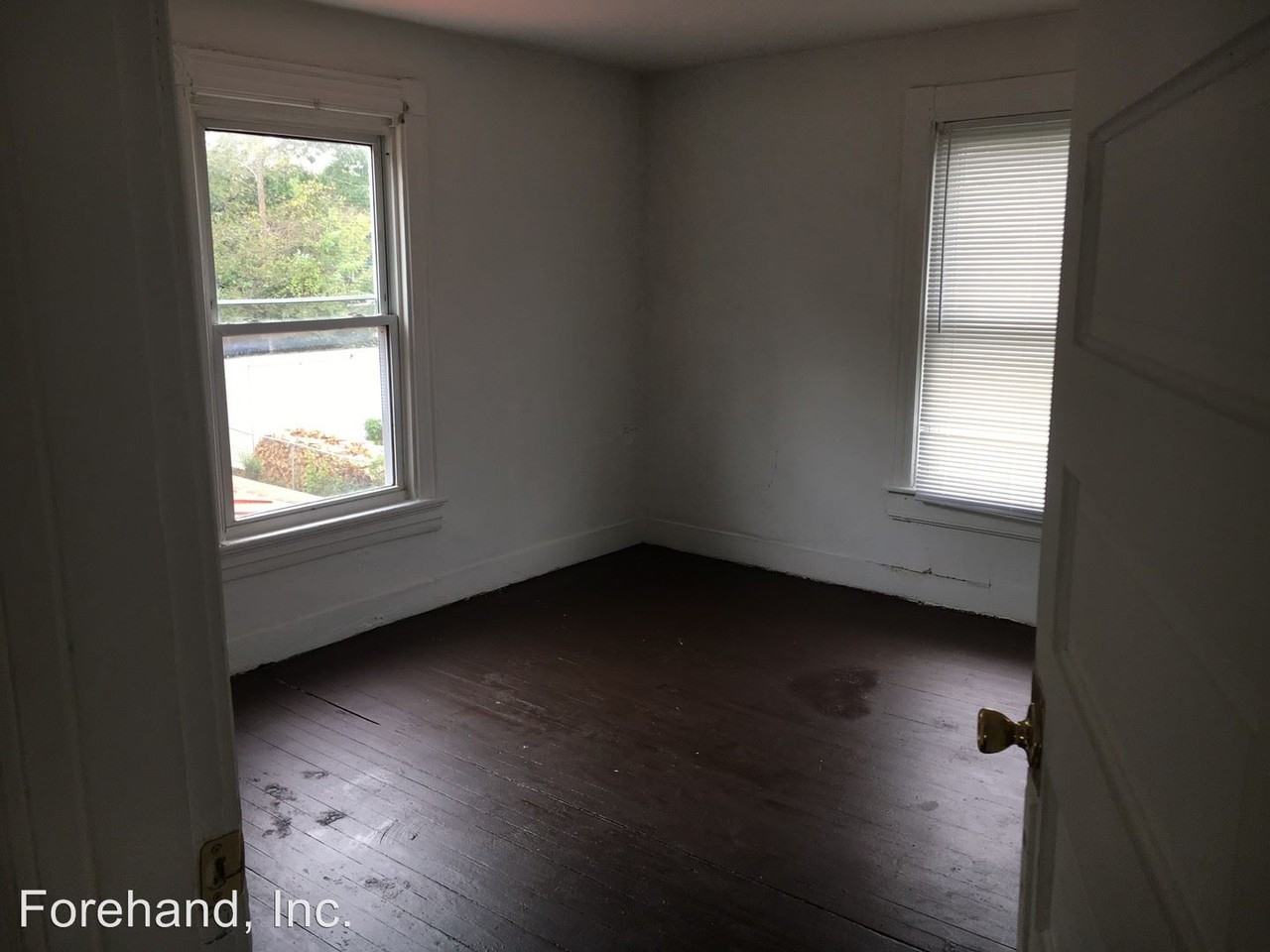 2342 Garfield Ave - Photo 2 of 12