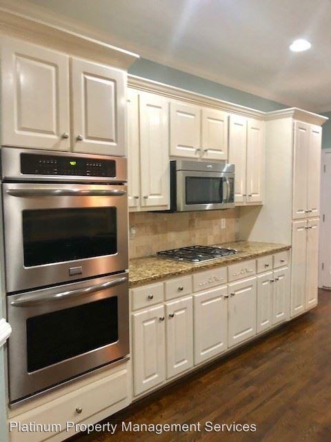 4245 Park Brooke Trace - Photo 3 of 50