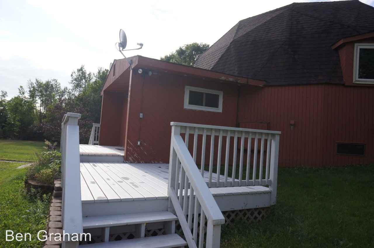 6094 Maple Ridge Dr - Photo 3 of 27