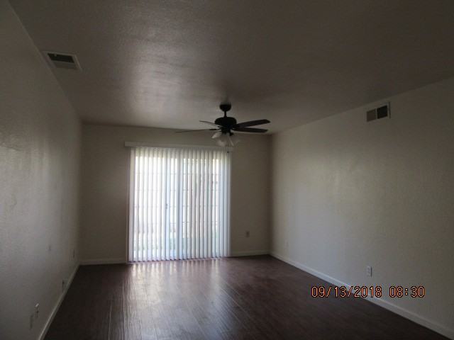 100 Lindley Dr - Photo 3 of 12