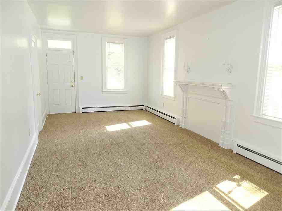 6140 Carpenter St - Photo 3 of 19