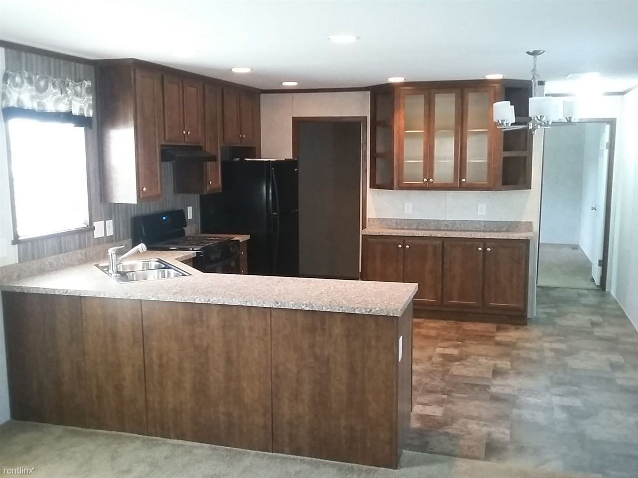 10 Apple Ln - Photo 2 of 19