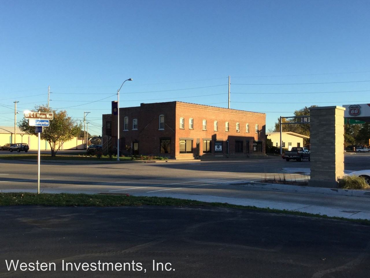 333/341 N Lafayette St - Photo 2 of 32