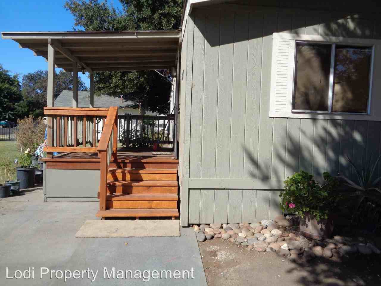 8441 W Stockton St - Photo 2 of 15