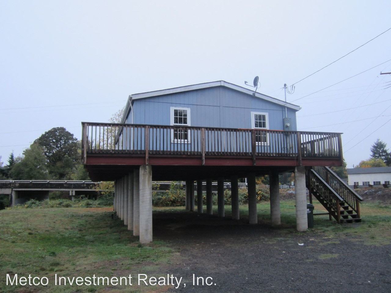 92243 Marcola Rd - Photo 2 of 33