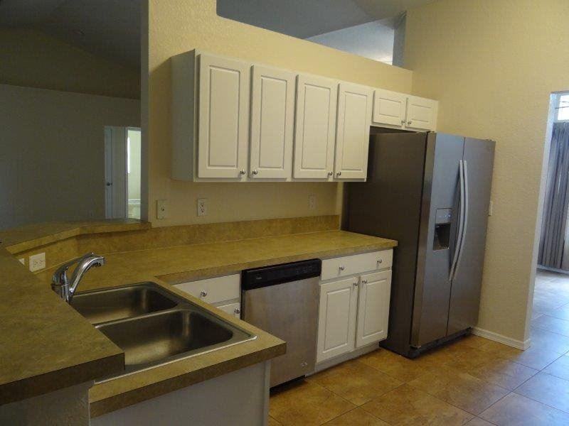 117 Angol St - Photo 3 of 14