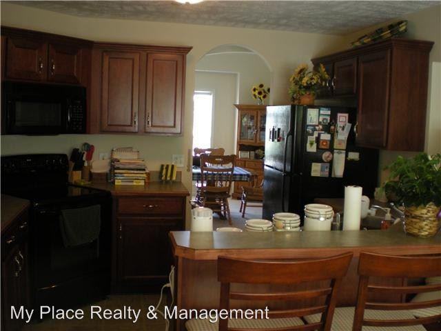 123 Betsy Way - Photo 3 of 18