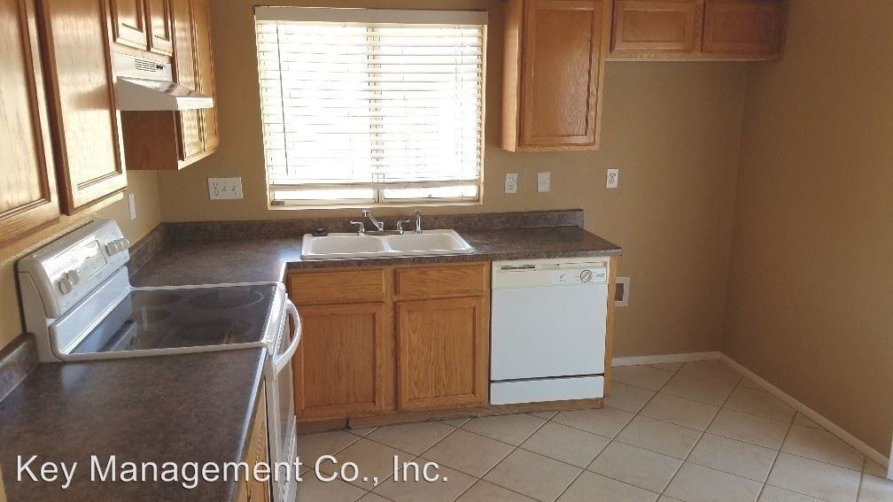 5251 N 104th Dr - Photo 3 of 13