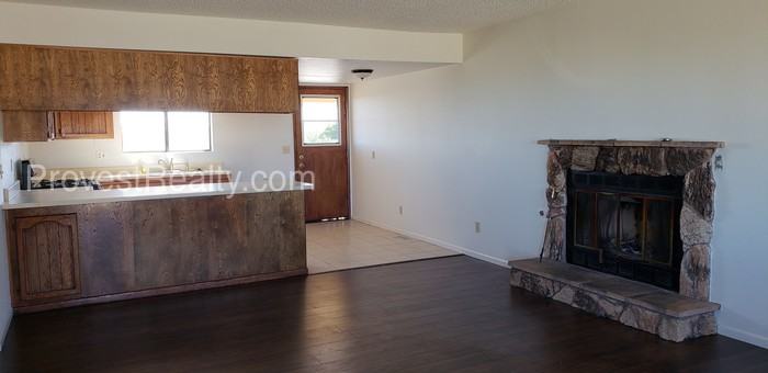 10377 Crystal Aire Rd - Photo 3 of 29