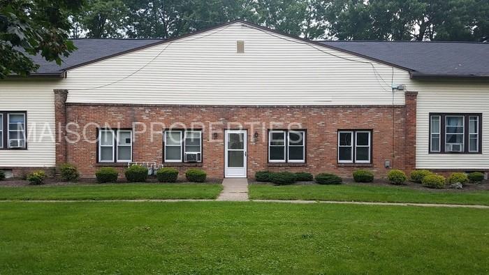 279 Beckwith Rd - Photo 2 of 20