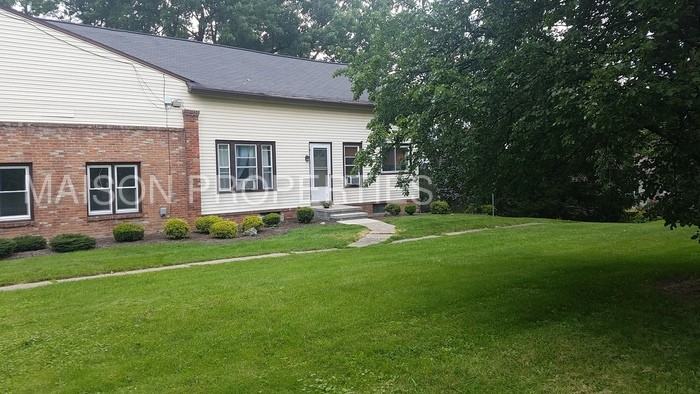 279 Beckwith Rd - Photo 3 of 20