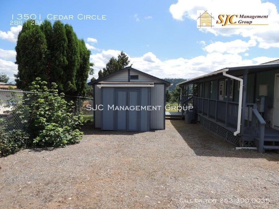 13501 Cedar Cir E - Photo 3 of 28