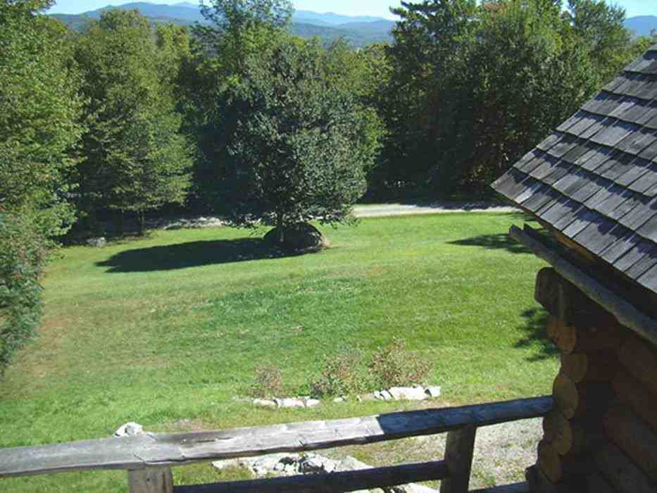 1301 Manns Hill Rd - Photo 3 of 30