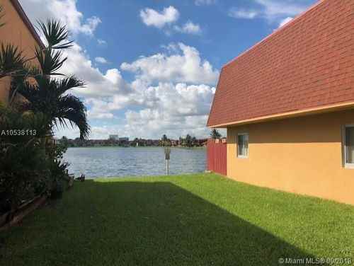 10810 NW 7th St - Photo 2 of 8