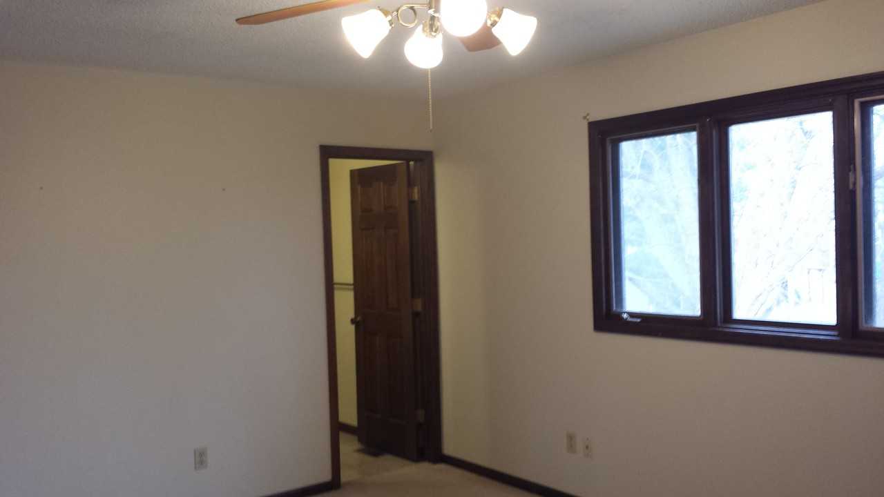 1145 W Arbor Dr - Photo 3 of 13