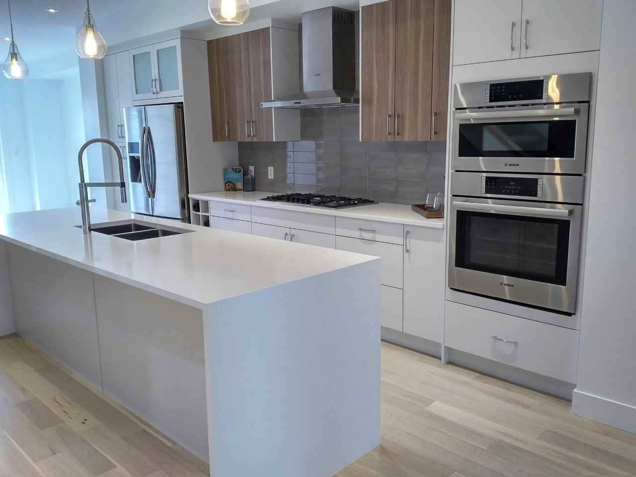 10966 123 St NW - Photo 3 of 13