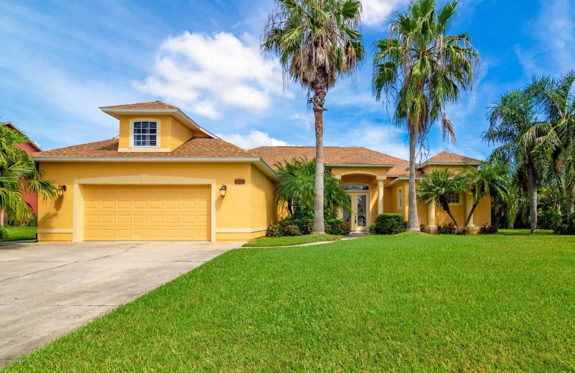 1448 Victoria Blvd - Photo 2 of 23