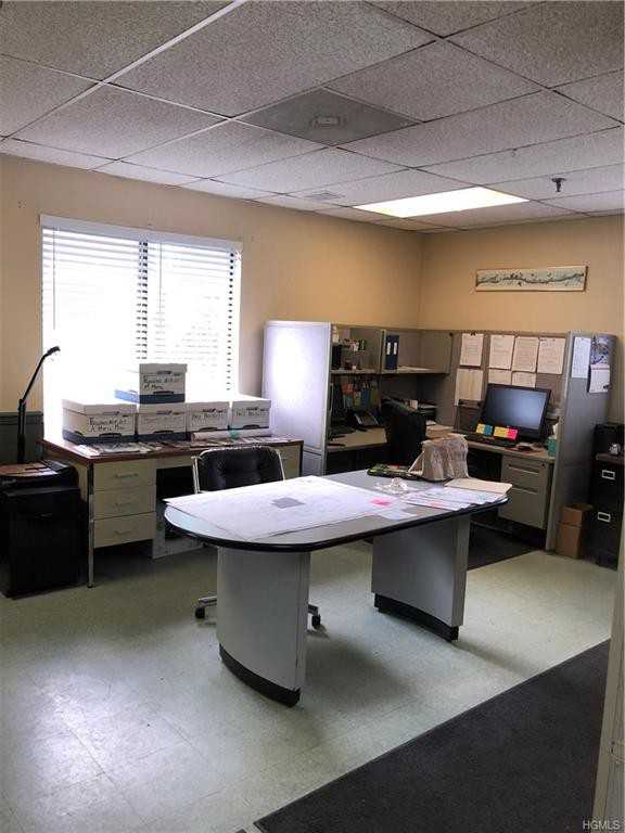 28 Claremont Ave #101 - Photo 3 of 6