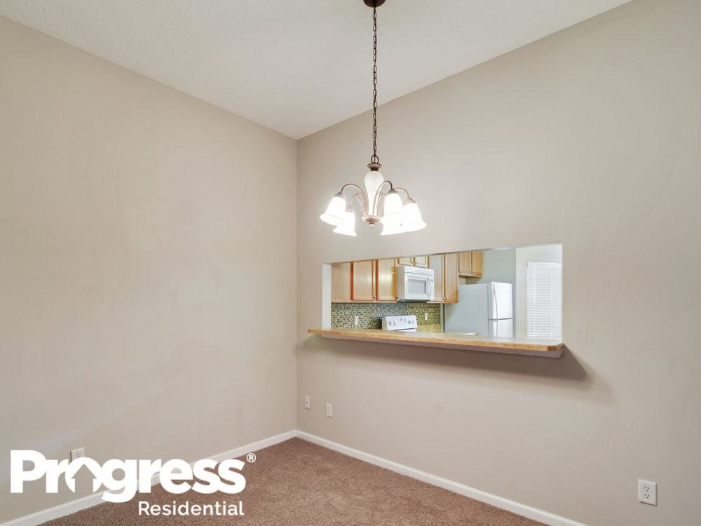 10837 Campus Heights Ln - Photo 3 of 16