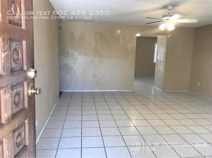 1619 W Pershing Ave - Photo 3 of 7