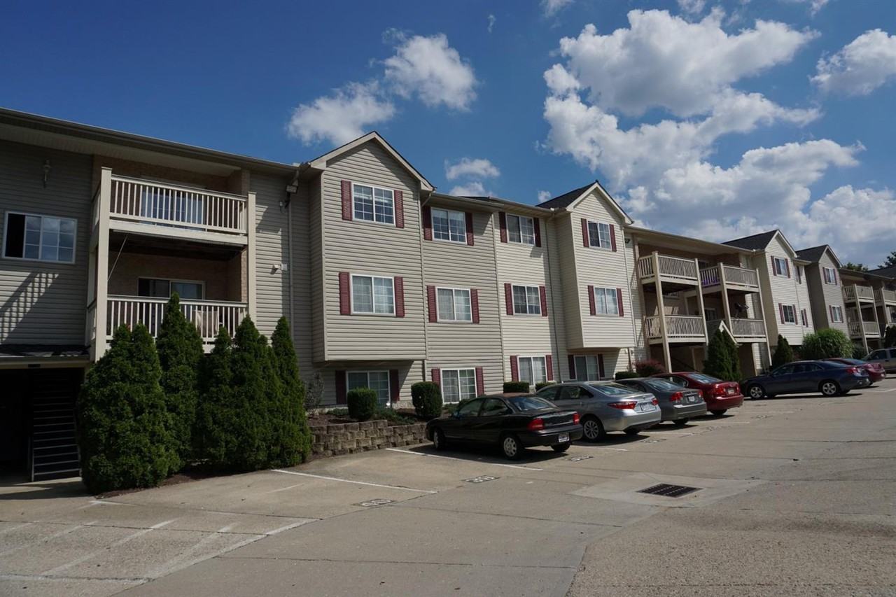 5990 Colerain Ave - Photo 2 of 18