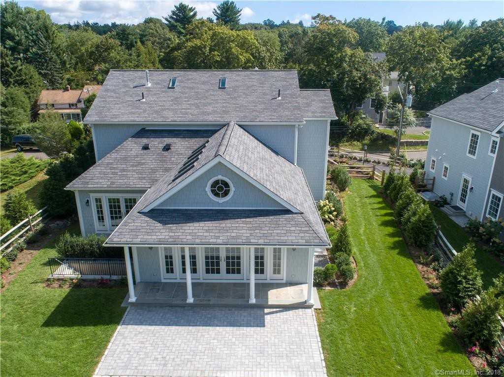 554 River Rd - Photo 2 of 40