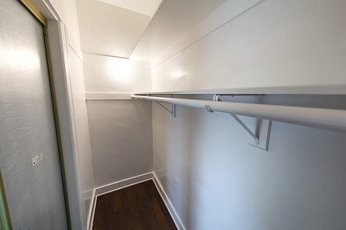 4348 Lockwood Ave - Photo 2 of 4