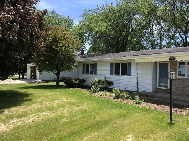 215 W Genessee St - Photo 3 of 25