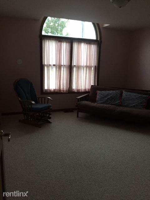 320 State Park Dr - Photo 3 of 10