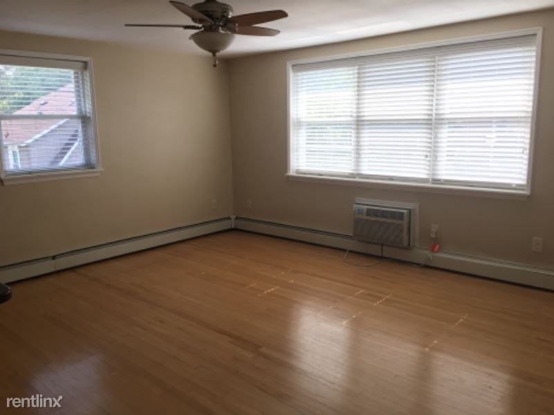 107 Rutgers Ave - Photo 2 of 10